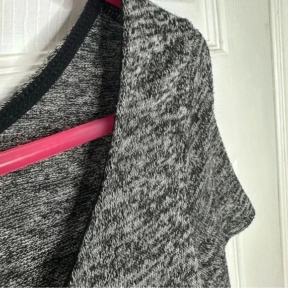 Kersh T-Shirt Cropped  Marled Black & White Size Small - Picture 15 of 16